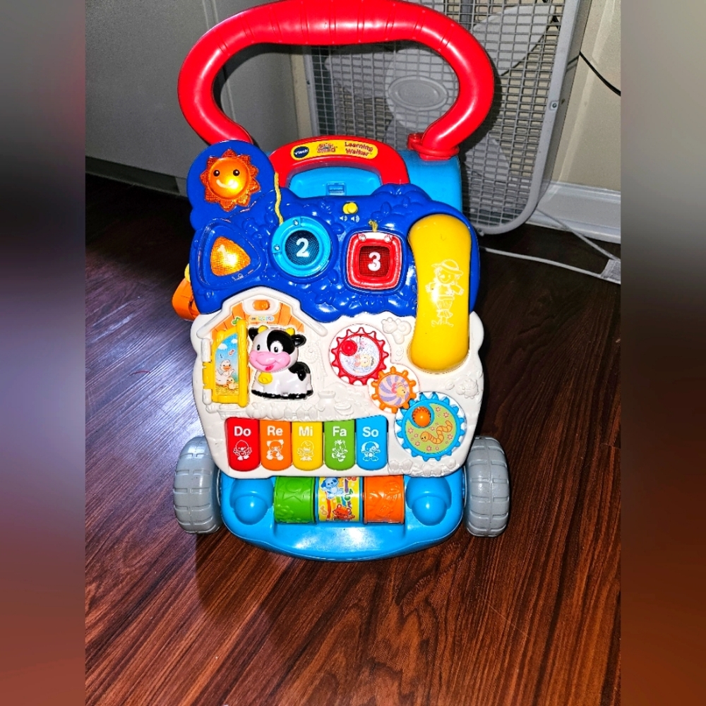 VTech Sit to Stand Learning Walker
